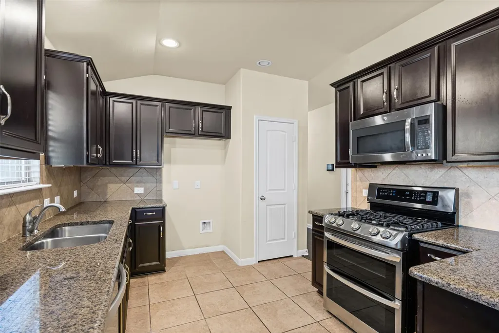1113 April Meadows Loop Georgetown TX 78626