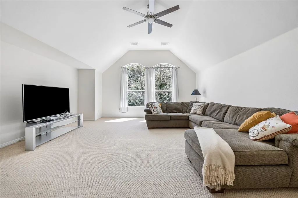 13000 Titus Court Austin TX 78732