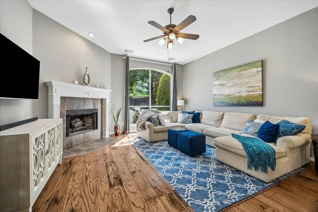 13000 Titus Court Austin TX 78732