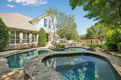 13000 Titus Court Austin TX 78732