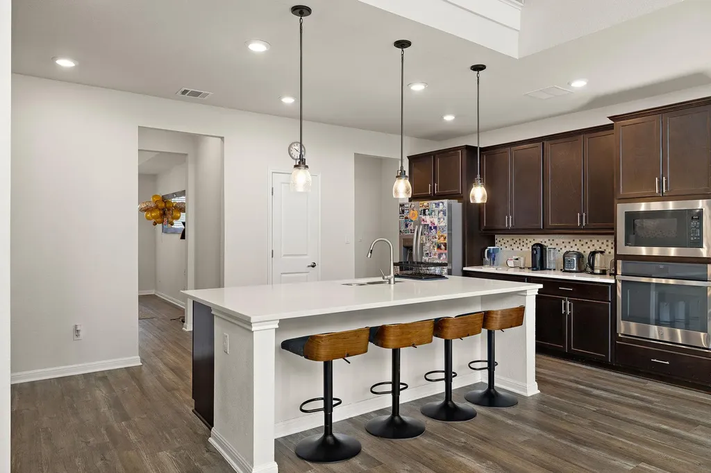604 Spindrift Lane Leander TX 78641