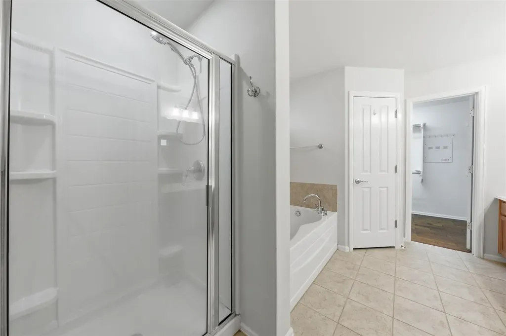 725 Kingfisher Lane Leander TX 78641