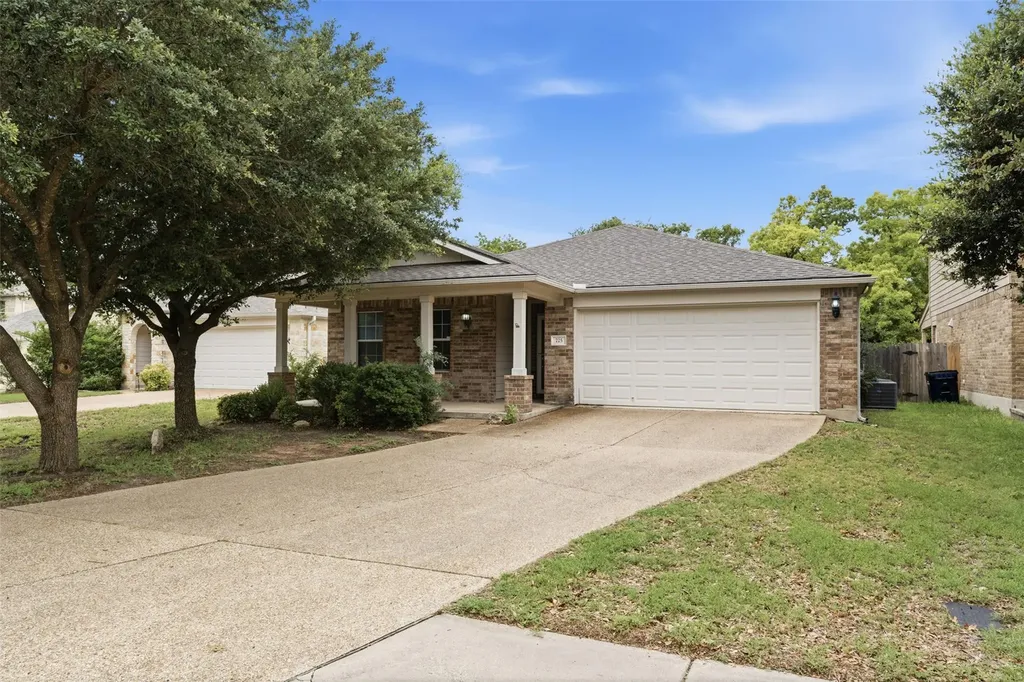 725 Kingfisher Lane Leander TX 78641