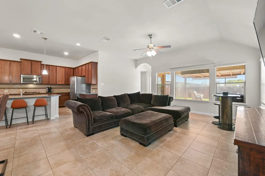 877 Hot Spring Valley Buda TX 78610