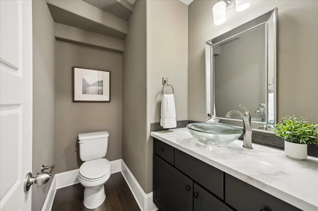 494 Anfield Circle Austin TX 78738