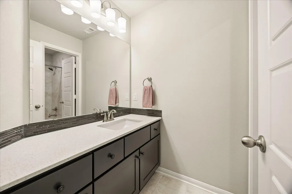 494 Anfield Circle Austin TX 78738