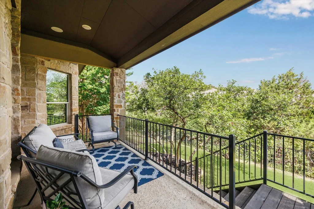494 Anfield Circle Austin TX 78738