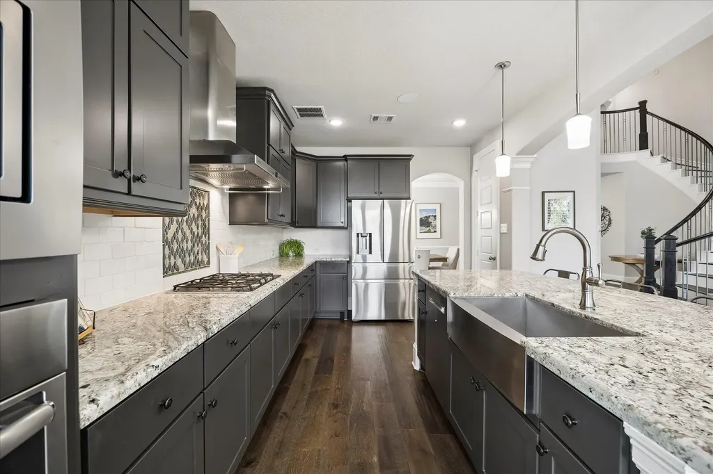 494 Anfield Circle Austin TX 78738
