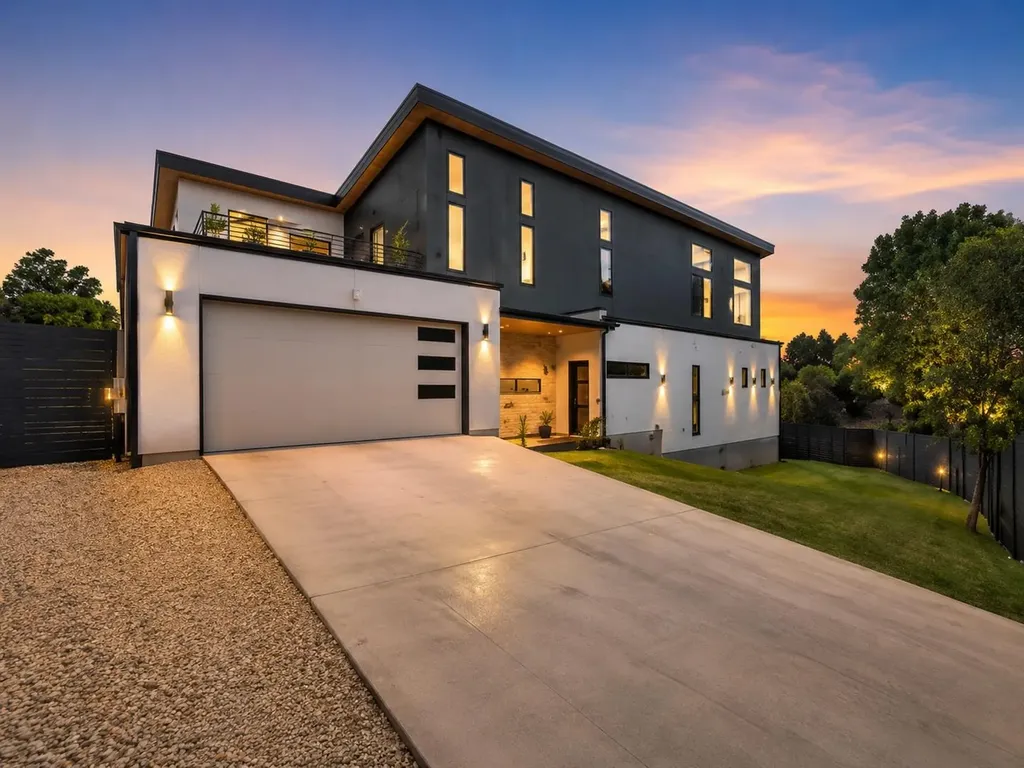 1712 Saracen Road Austin TX 78733