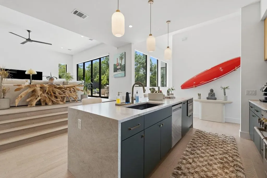 1712 Saracen Road Austin TX 78733