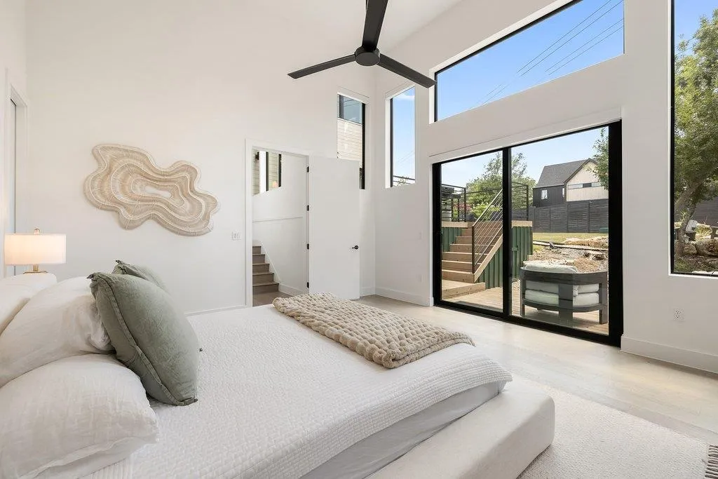 1712 Saracen Road Austin TX 78733