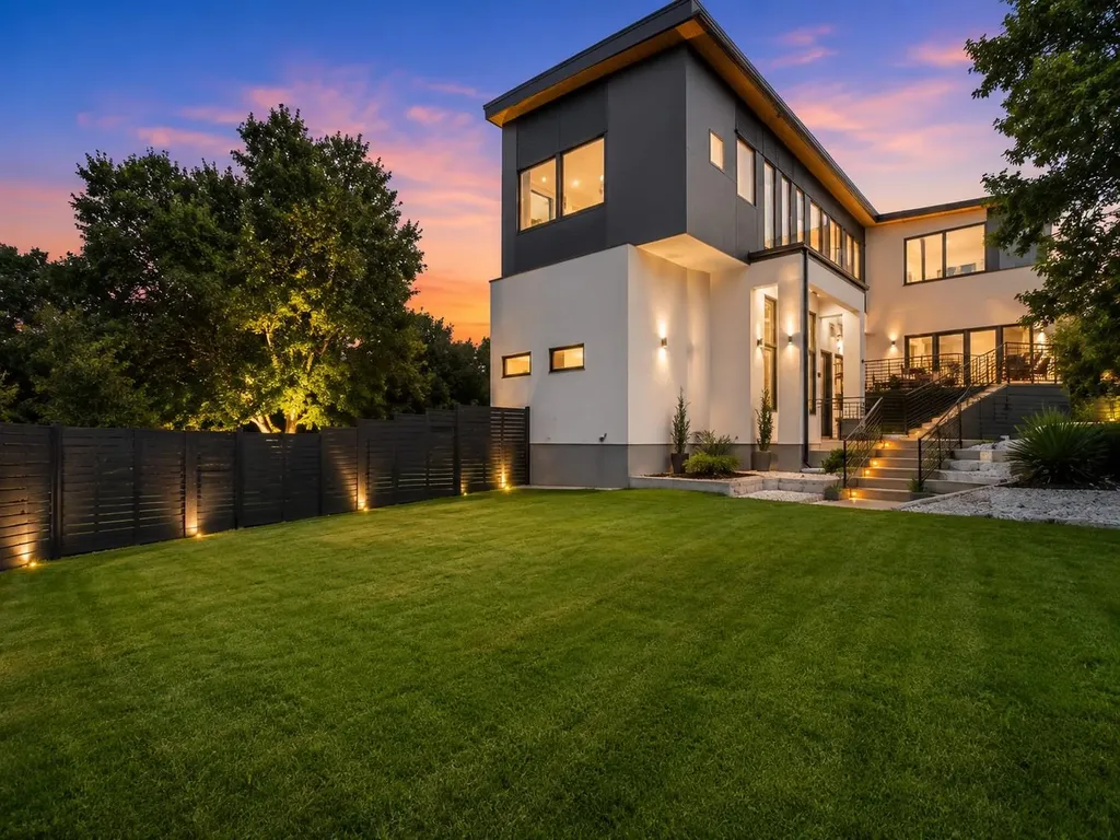 1712 Saracen Road Austin TX 78733