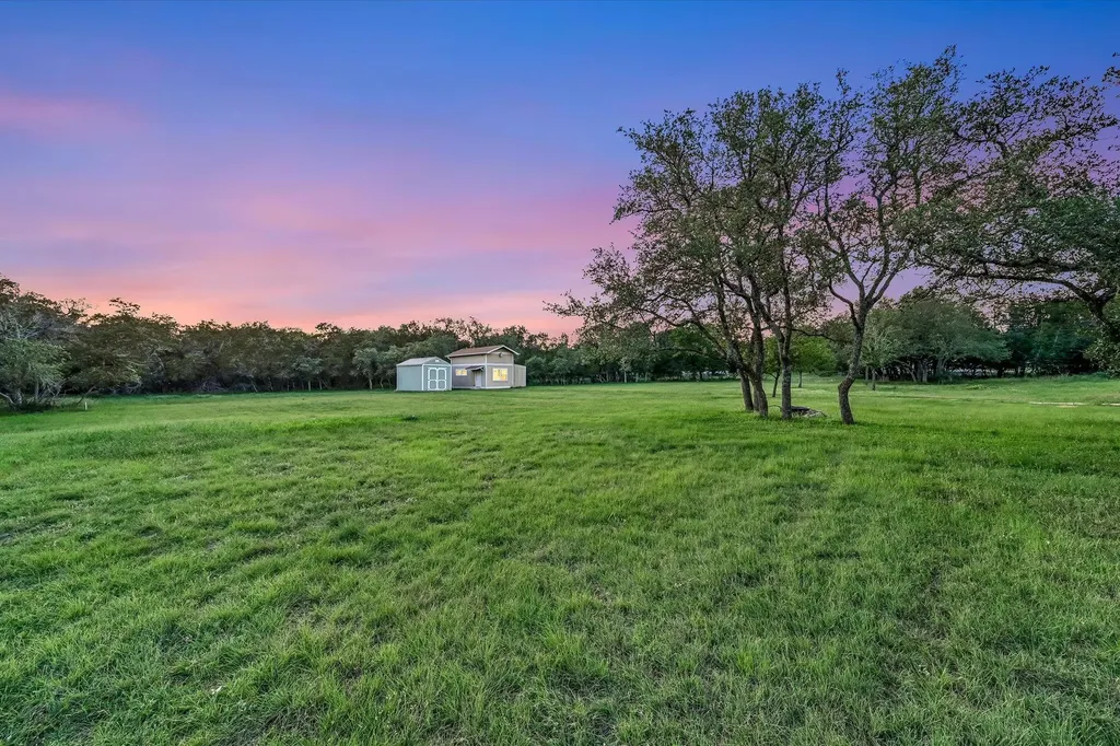 222 Peabody Place Dripping Springs TX 78620