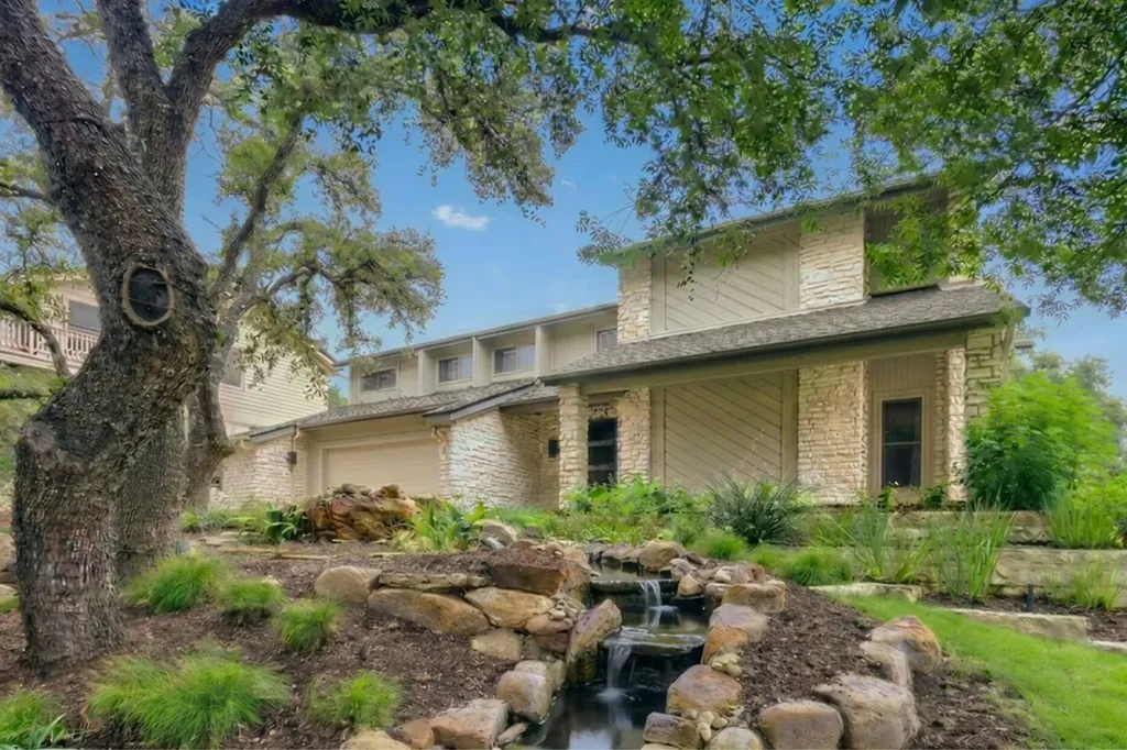6806 Winterberry Drive Austin TX 78750