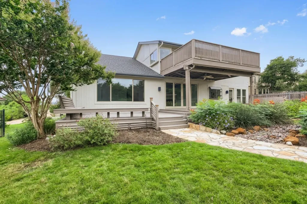 6806 Winterberry Drive Austin TX 78750