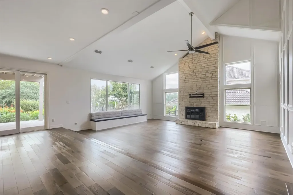 6806 Winterberry Drive Austin TX 78750