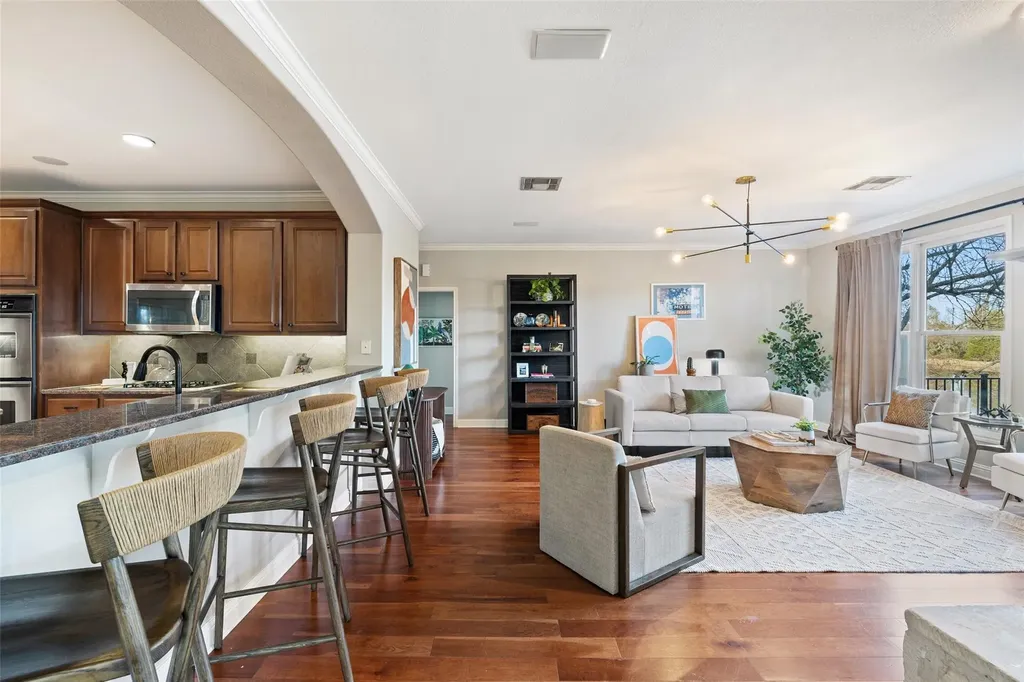 270 Mallet Court Austin TX 78737