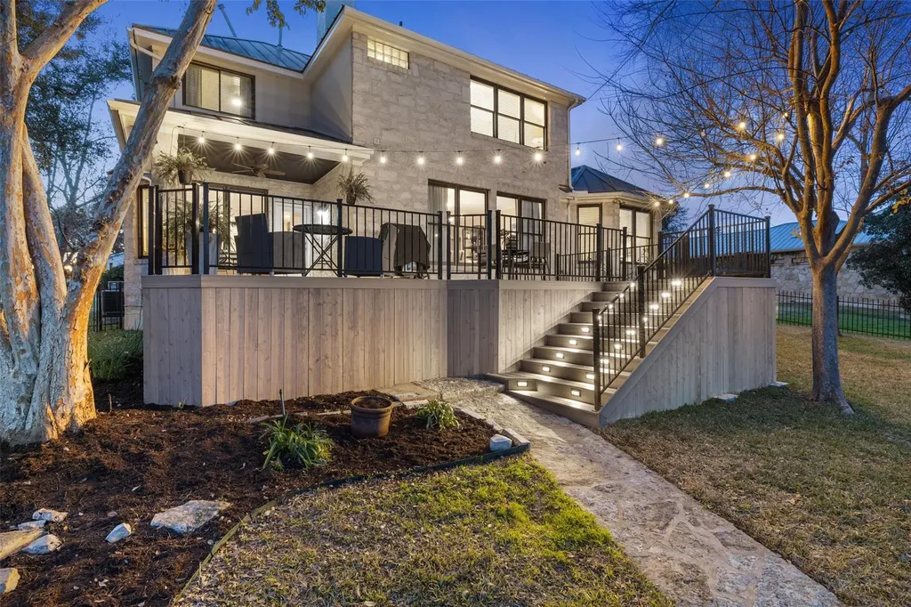 270 Mallet Court Austin TX 78737