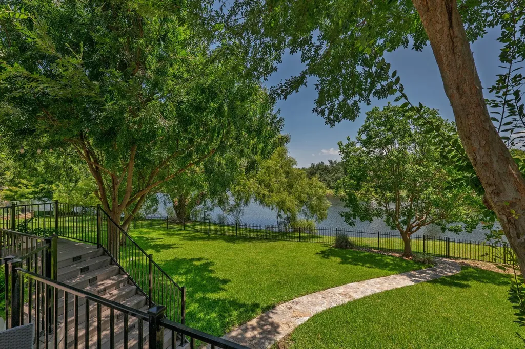 270 Mallet Court Austin TX 78737