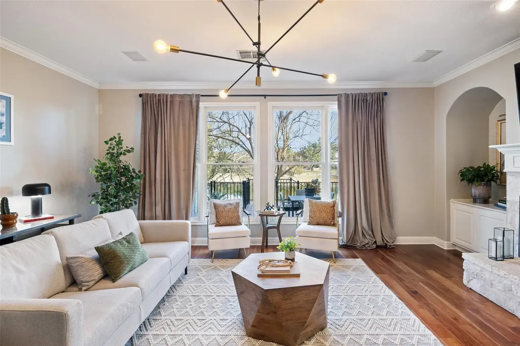 270 Mallet Court Austin TX 78737