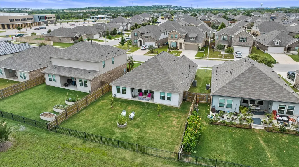 1012 S San Marcos Street Manor TX 78653