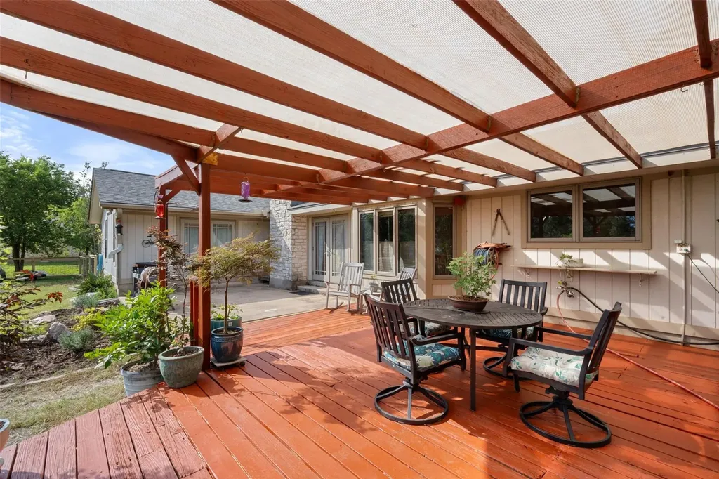 9905 Murmuring Creek Drive Austin TX 78736