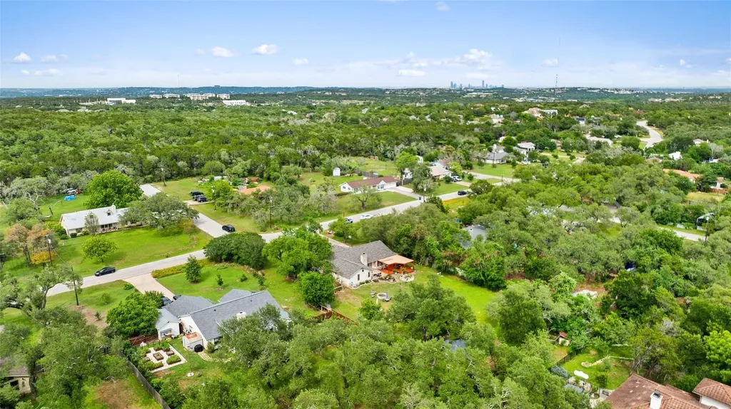9905 Murmuring Creek Drive Austin TX 78736