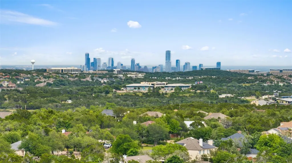 9905 Murmuring Creek Drive Austin TX 78736