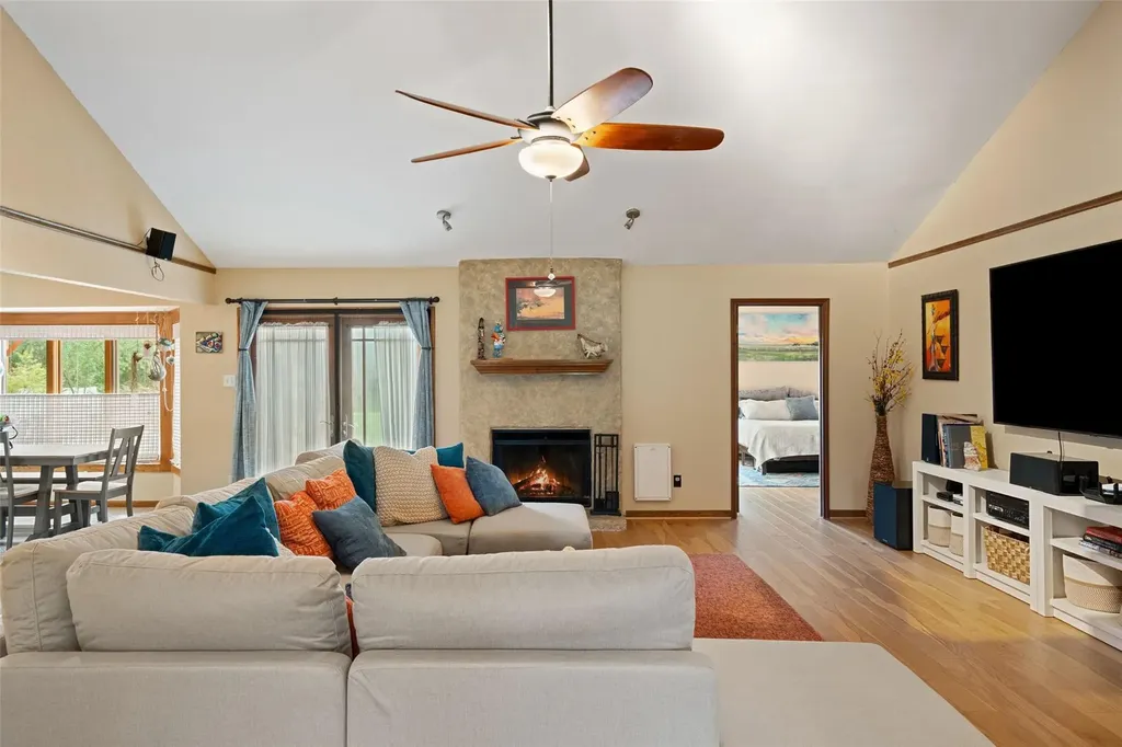9905 Murmuring Creek Drive Austin TX 78736
