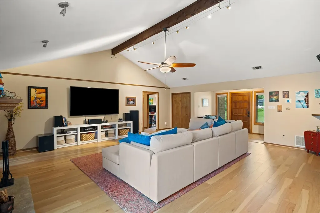 9905 Murmuring Creek Drive Austin TX 78736