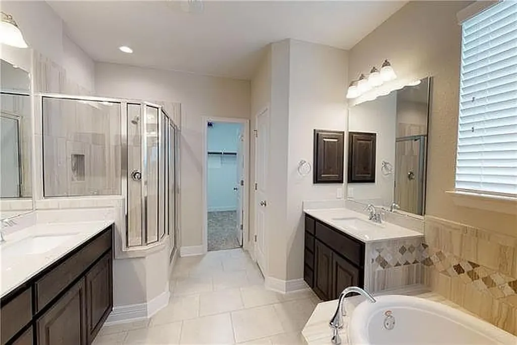 409 Betony Loop Buda TX 78610