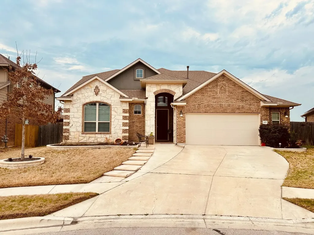 409 Betony Loop Buda TX 78610