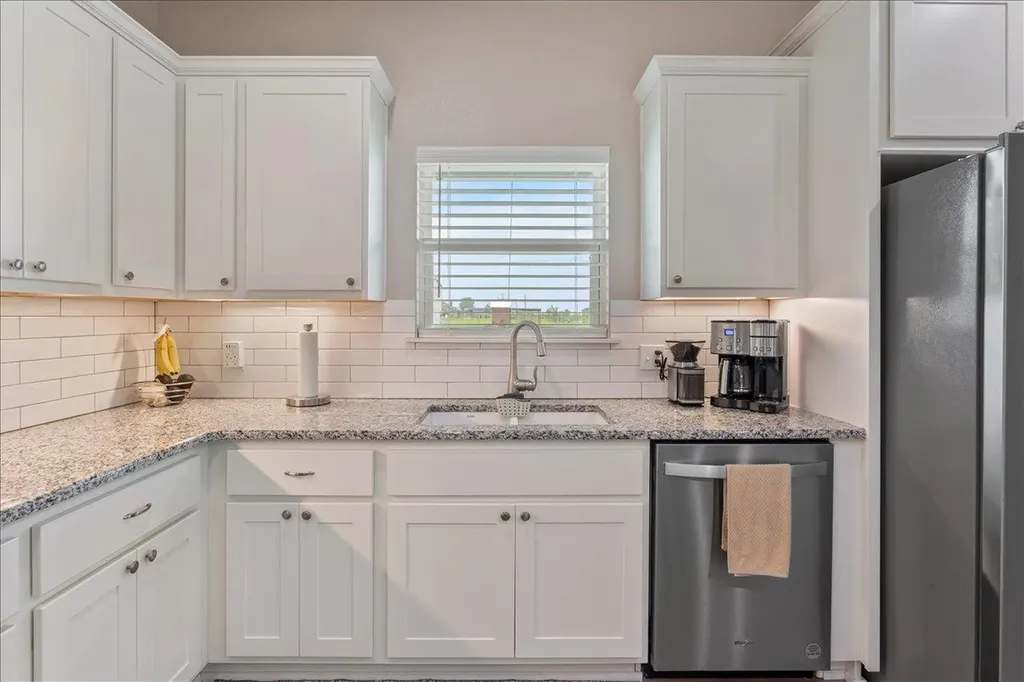 16649 Sypert School Road Holland TX 76534