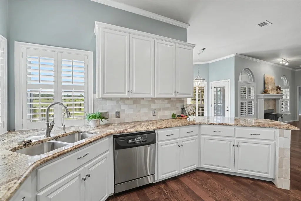 1950 County Road 245 Georgetown TX 78633