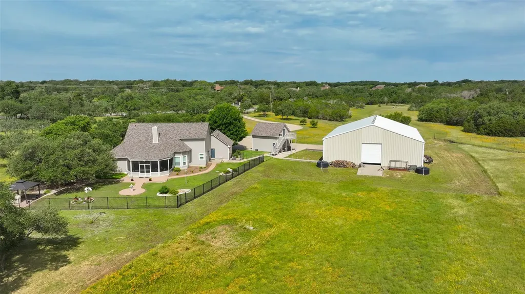 1950 County Road 245 Georgetown TX 78633