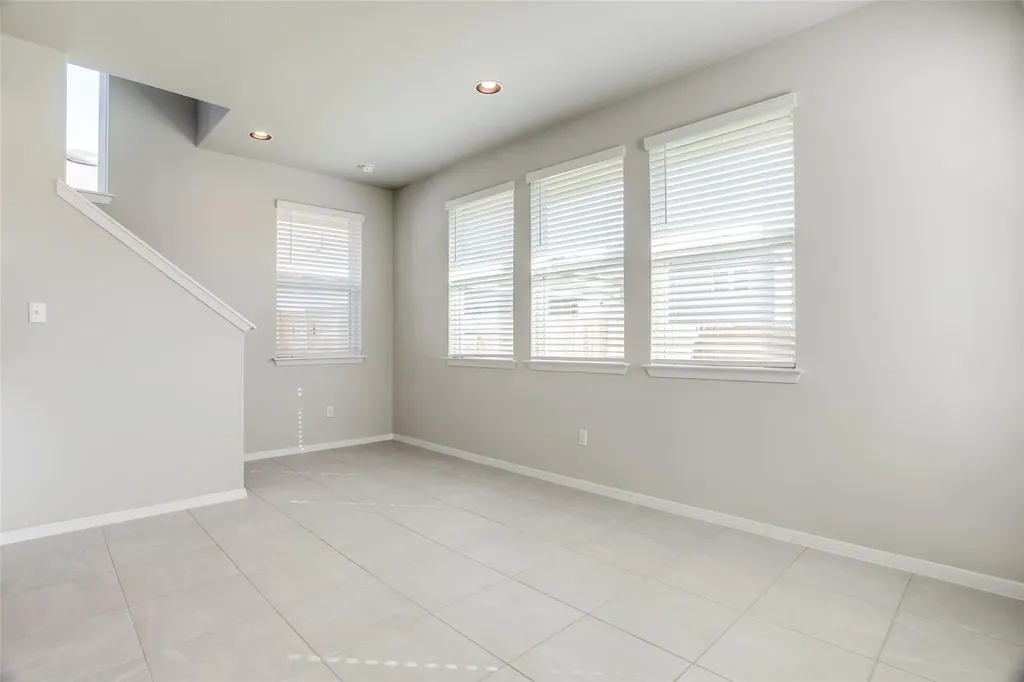 140 Living Reef Drive Maxwell TX 78656