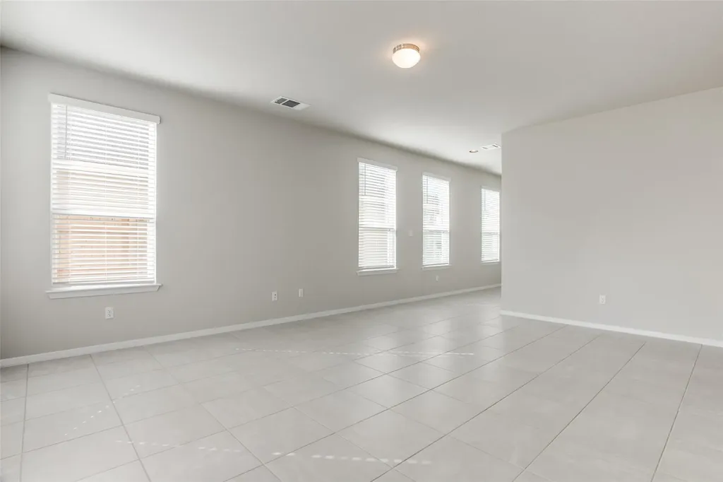 140 Living Reef Drive Maxwell TX 78656