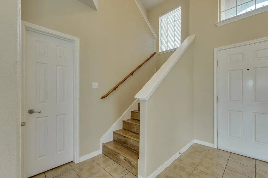 19617 Cheyenne Valley Drive Round Rock TX 78664