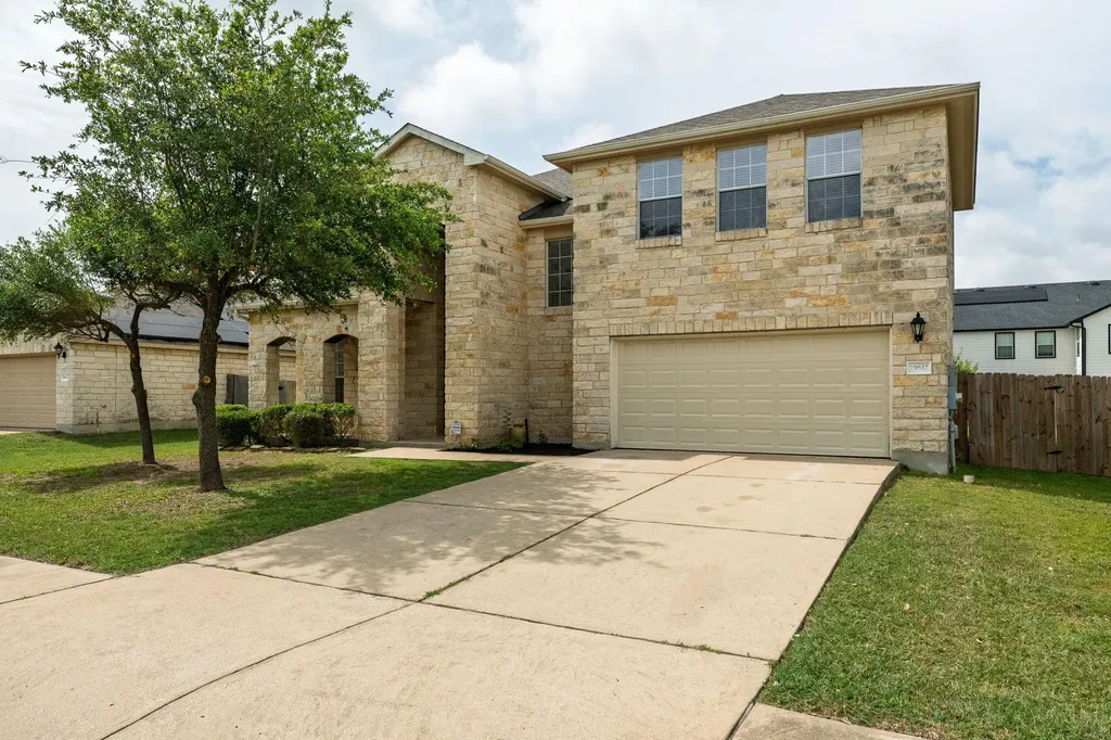 19617 Cheyenne Valley Drive Round Rock TX 78664