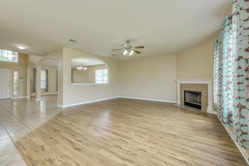 19617 Cheyenne Valley Drive Round Rock TX 78664