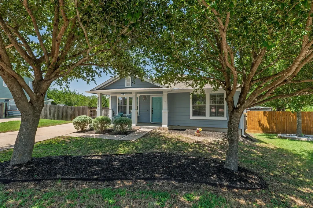 18416 Belfry Pass Manor TX 78653