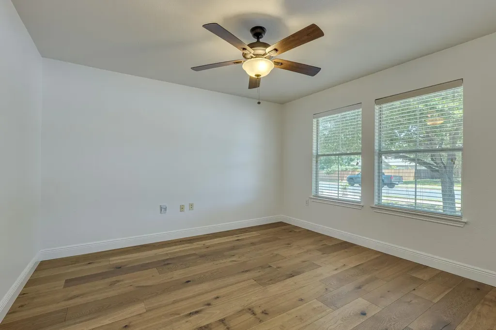 18416 Belfry Pass Manor TX 78653