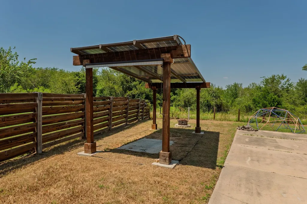 18416 Belfry Pass Manor TX 78653