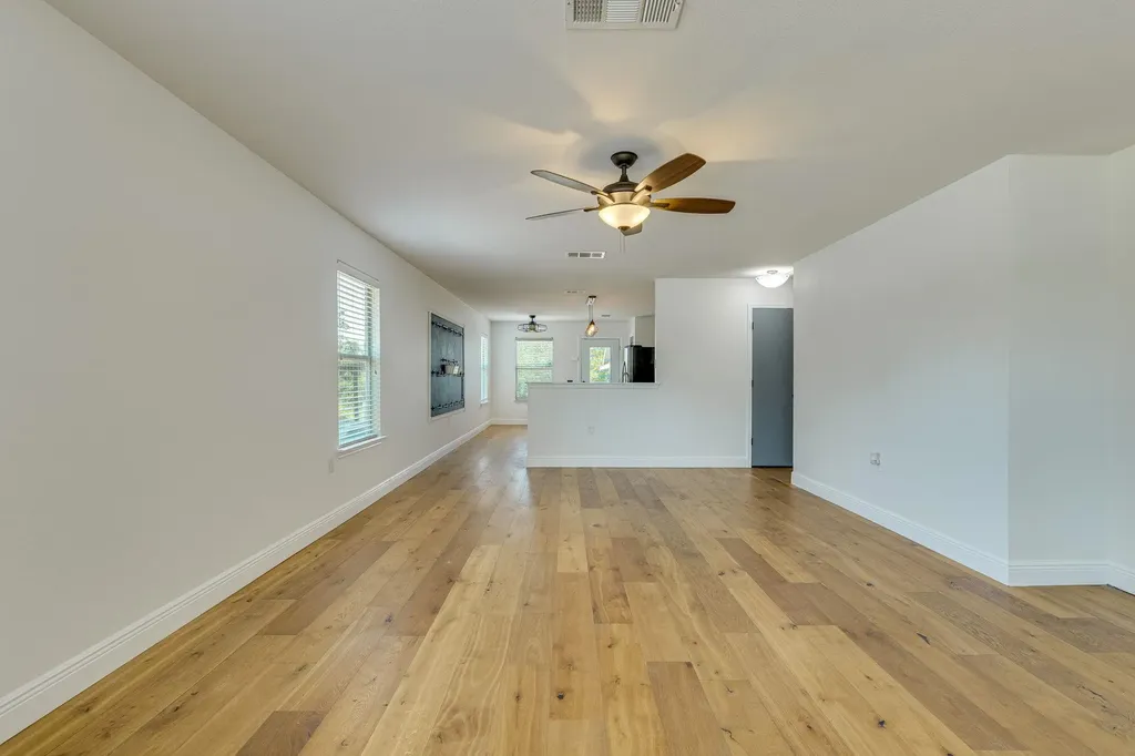 18416 Belfry Pass Manor TX 78653