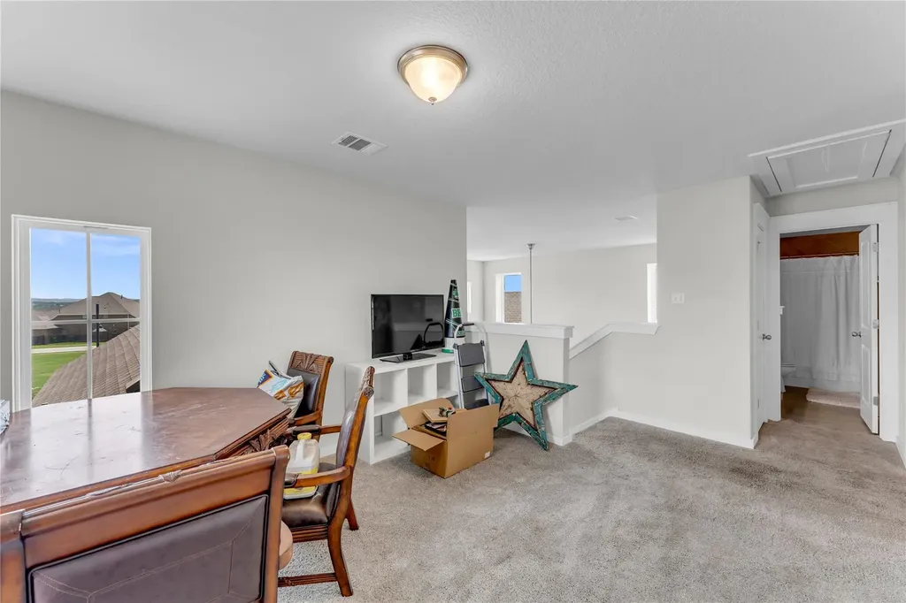 8002 Autumn Moor Bend Lago Vista TX 78645