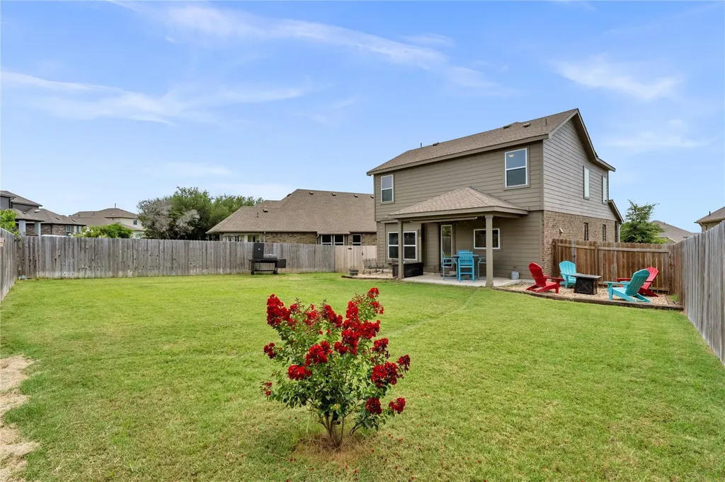 8002 Autumn Moor Bend Lago Vista TX 78645