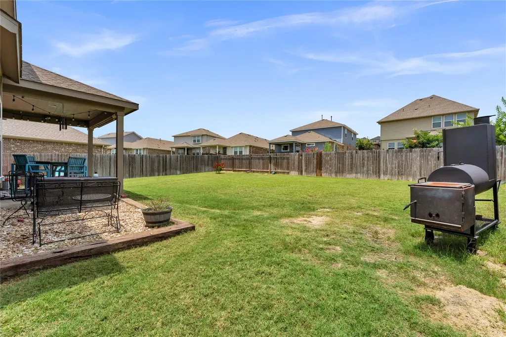 8002 Autumn Moor Bend Lago Vista TX 78645