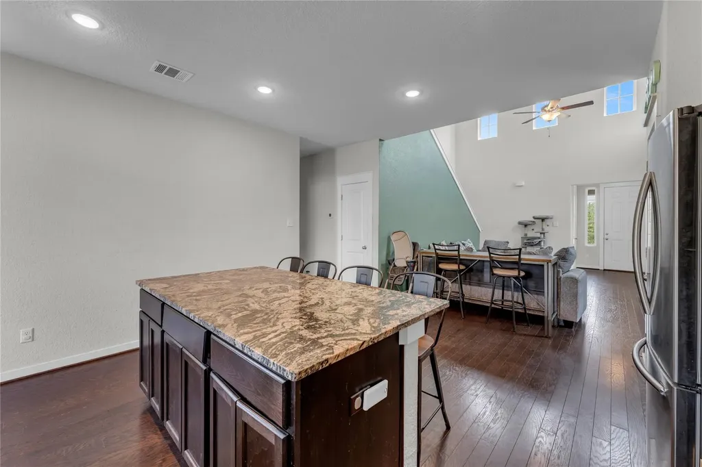 8002 Autumn Moor Bend Lago Vista TX 78645