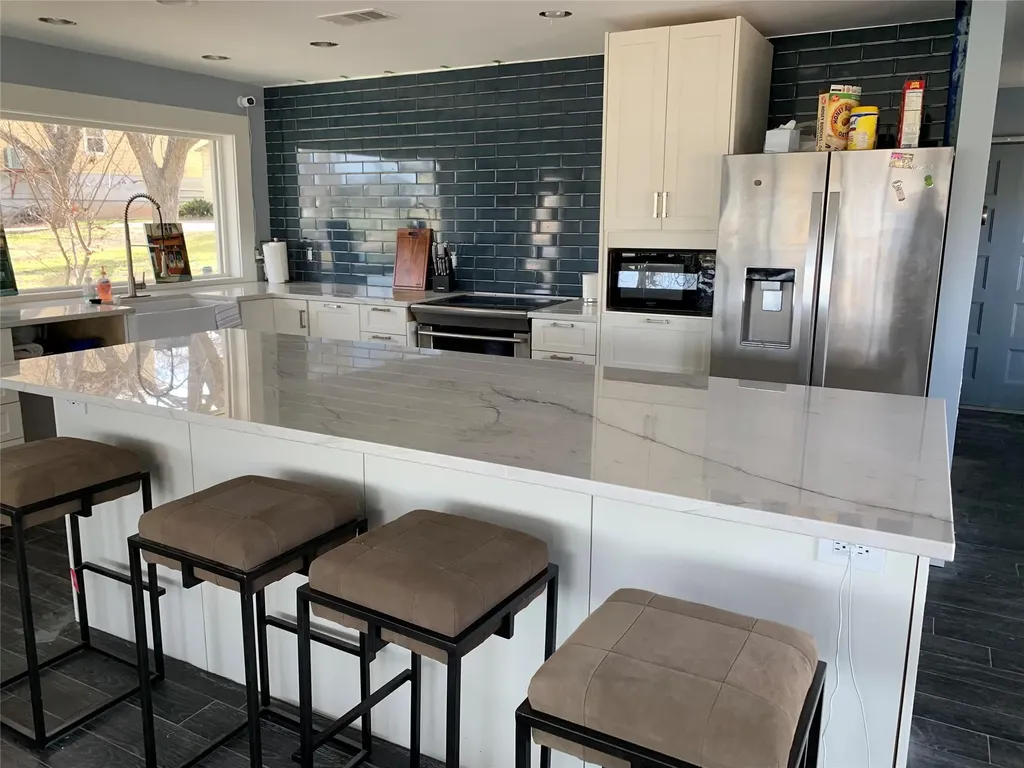1713 Aztec Trail Kingsland TX 78639