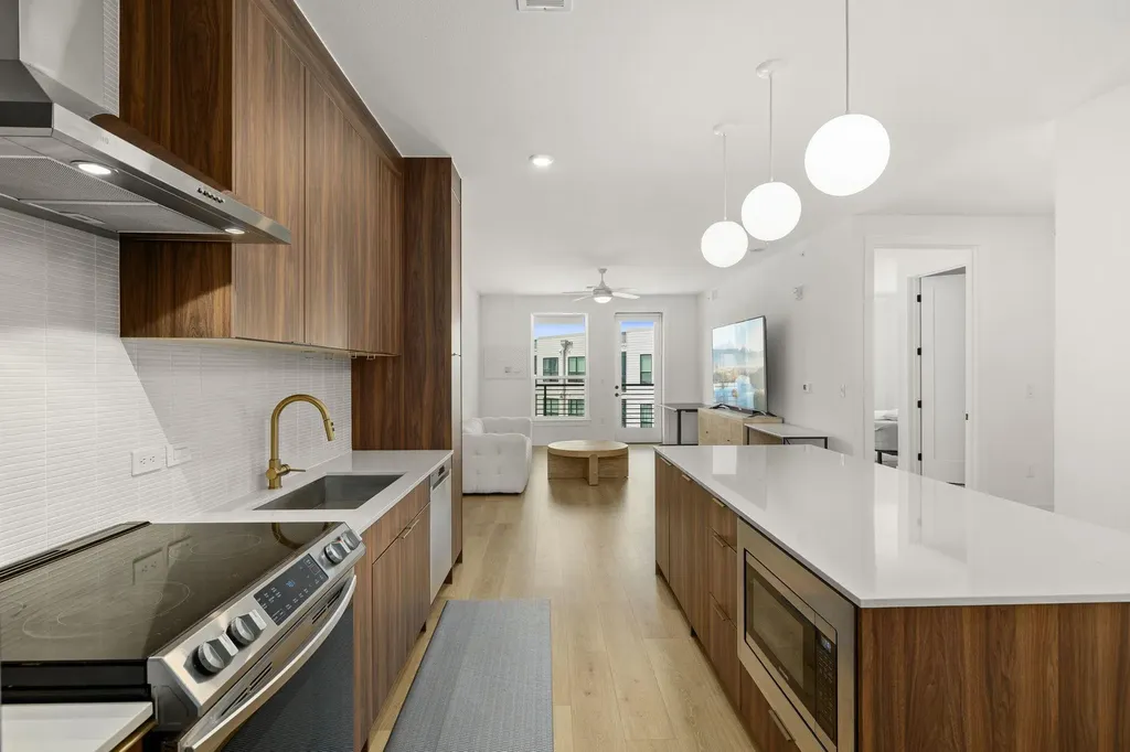 1701 Simond Avenue Austin TX 78723